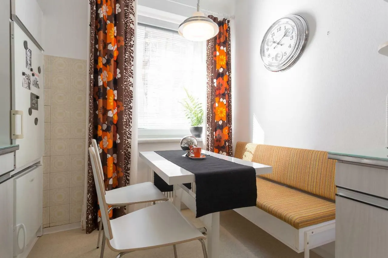 70'S Retro Viennese Apartment 0*, Vienna